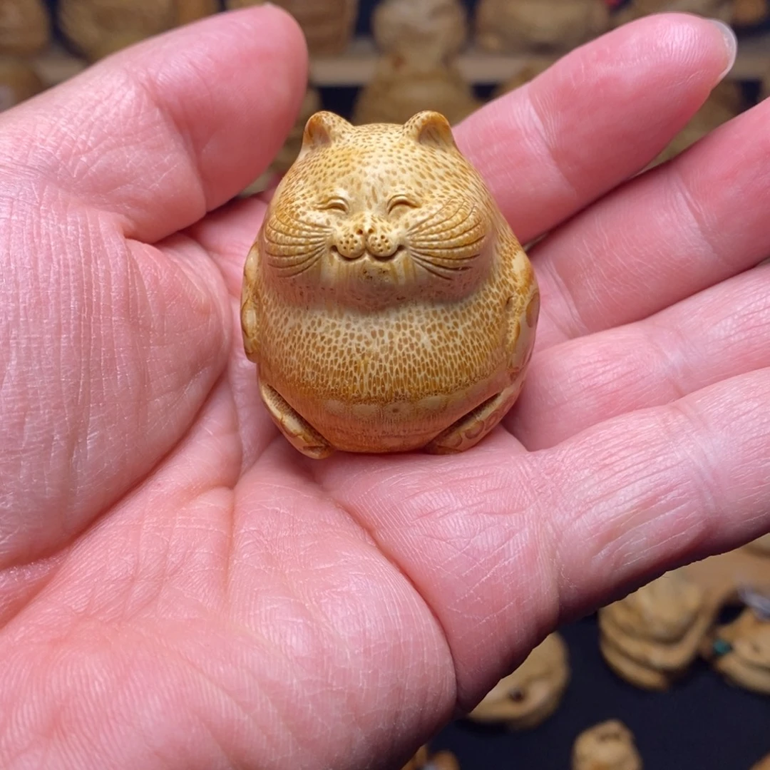 竹竹根雕可爱猫咪手把件