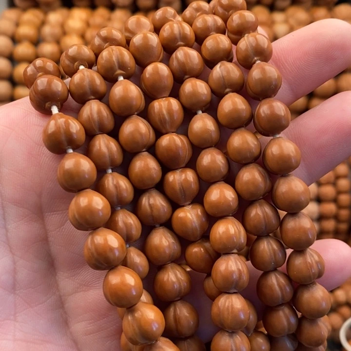 手持小屁桃二等品