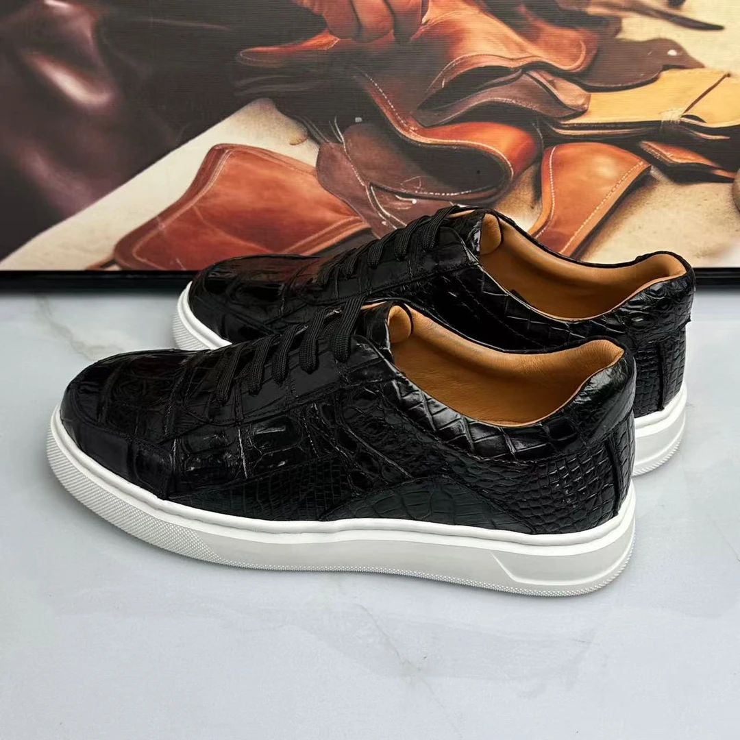 鳄鱼肚皮休闲小板鞋