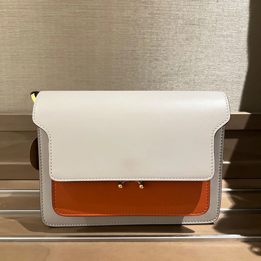 99新 MARNI 巨好看中号风琴斜挎包/9879