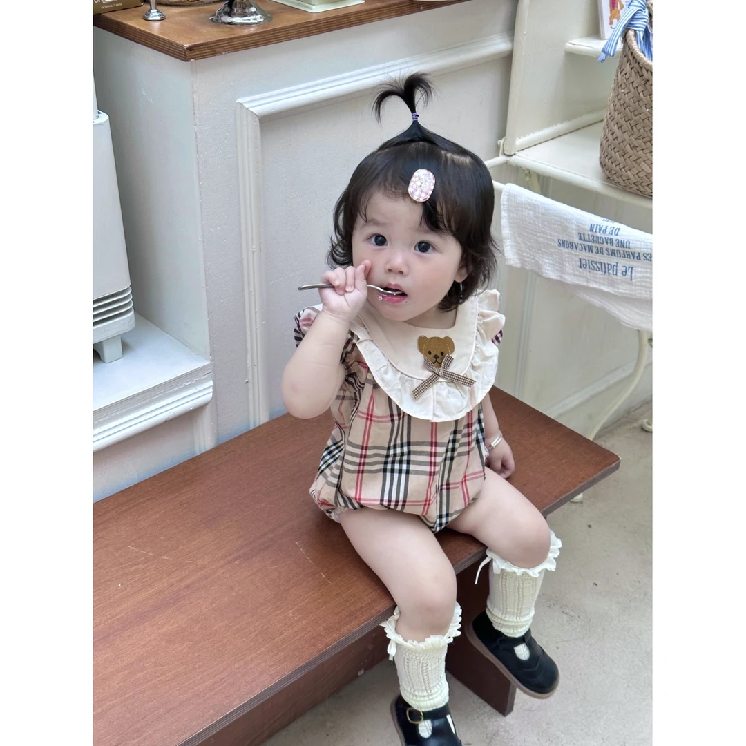 韩版ins风夏季婴幼儿可爱小熊格子短袖包屁衣女宝宝洋气三角爬服