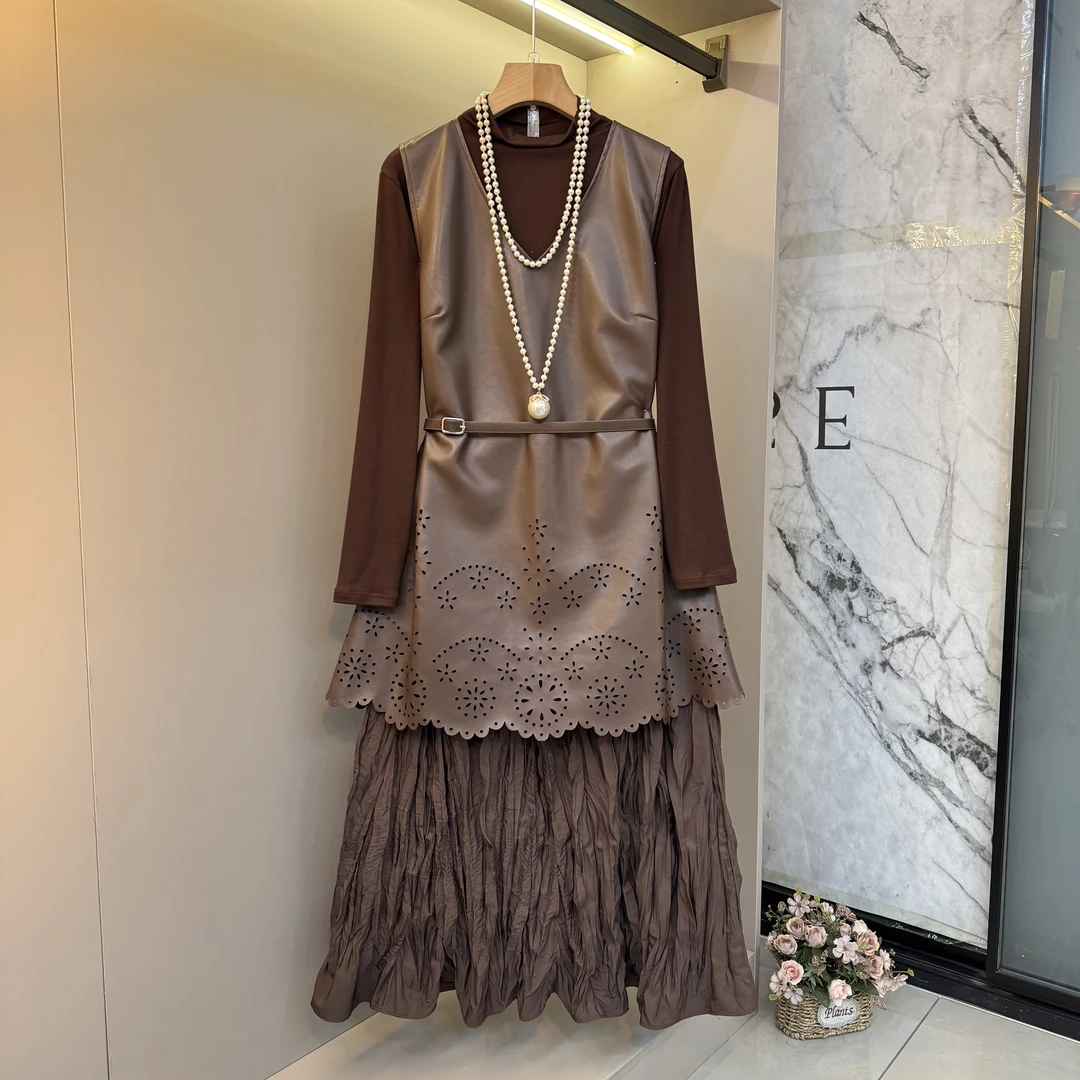 新款秋季高品质大码女装时尚长袖内搭+V领马甲裙含腰带两件套1808