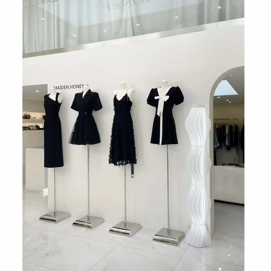 （小雯只)    轻奢高定2025新款女装连衣裙  按照编号拍