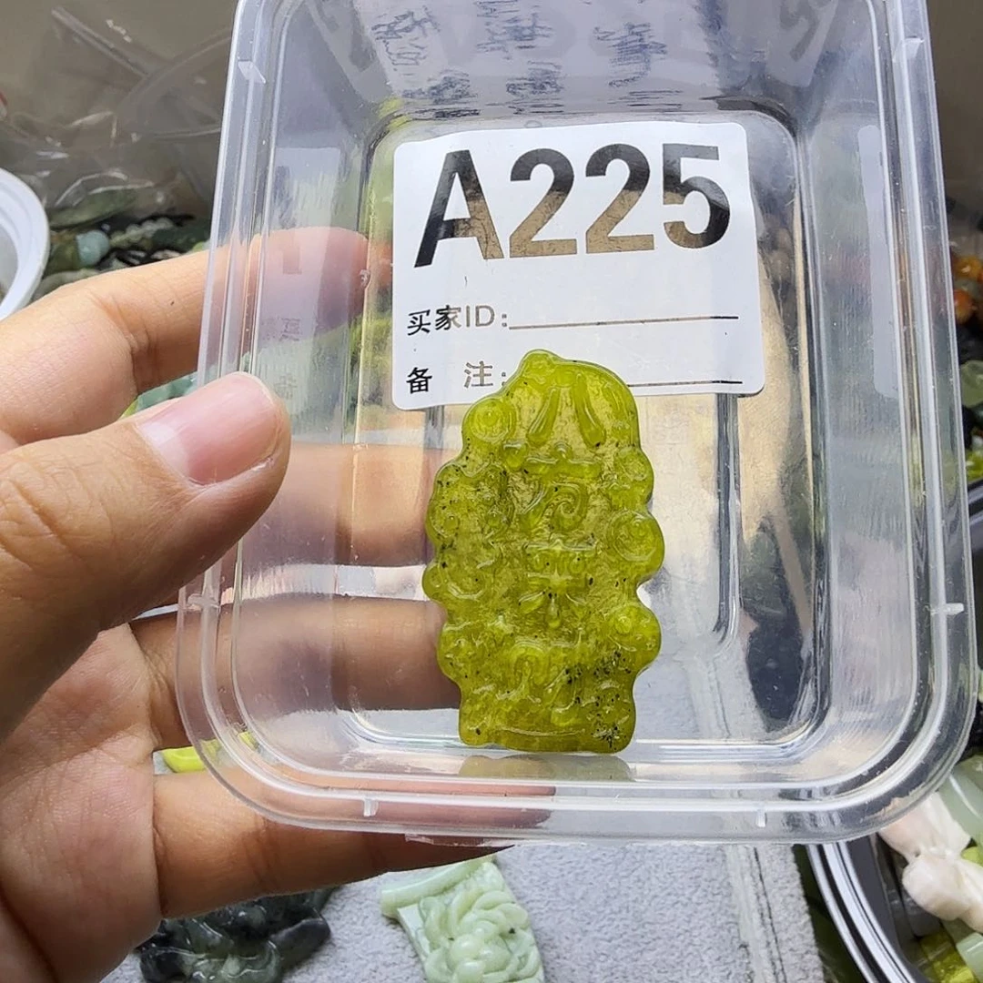 蛇纹石玉合金颈饰