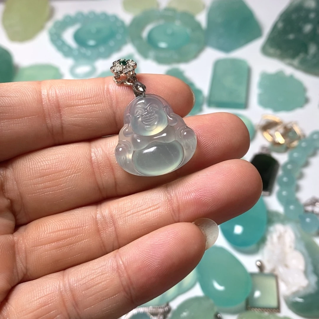 蛇纹石玉未镶嵌颈饰