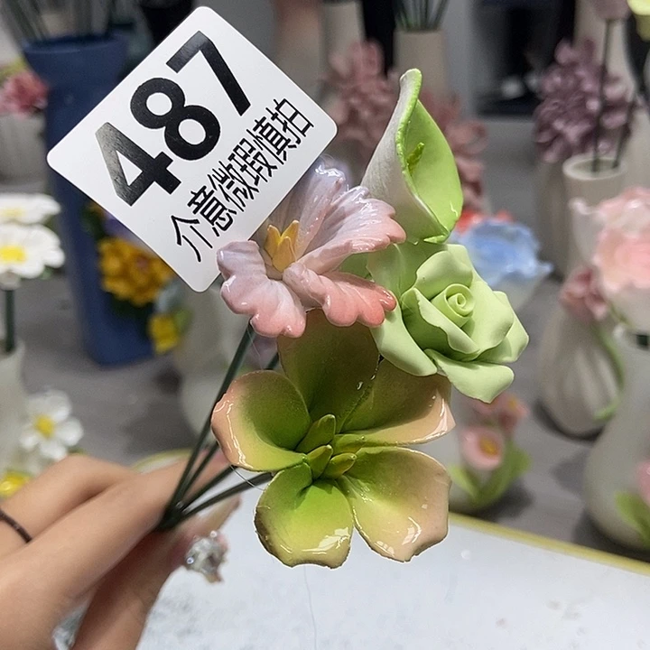 陶瓷纯手工捏花设计