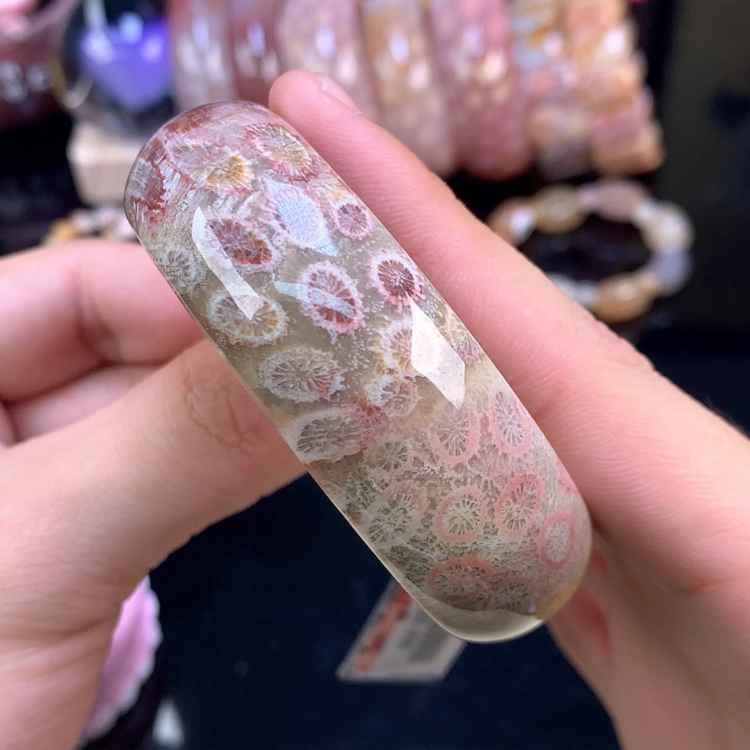 【闪购商品】颈饰未镶嵌硅化珊瑚（珊瑚玉）50号56.8圈双面彩柠檬