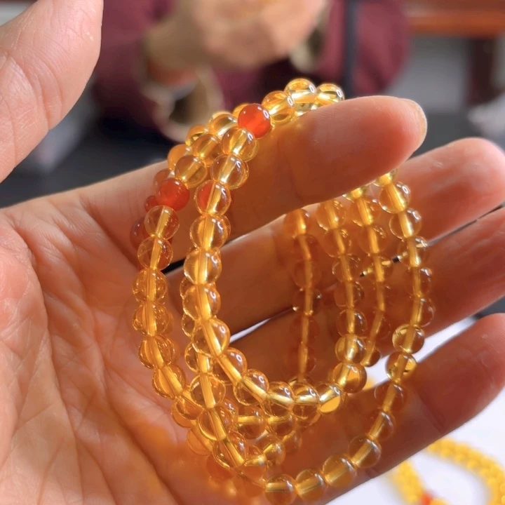 水晶手串未镶嵌水晶手串