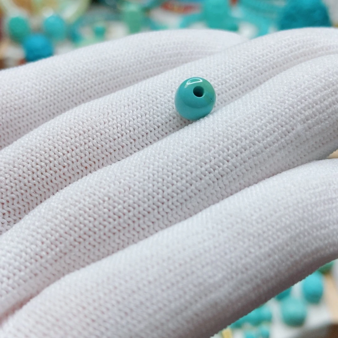 绿松石未镶嵌老型珠6.8m