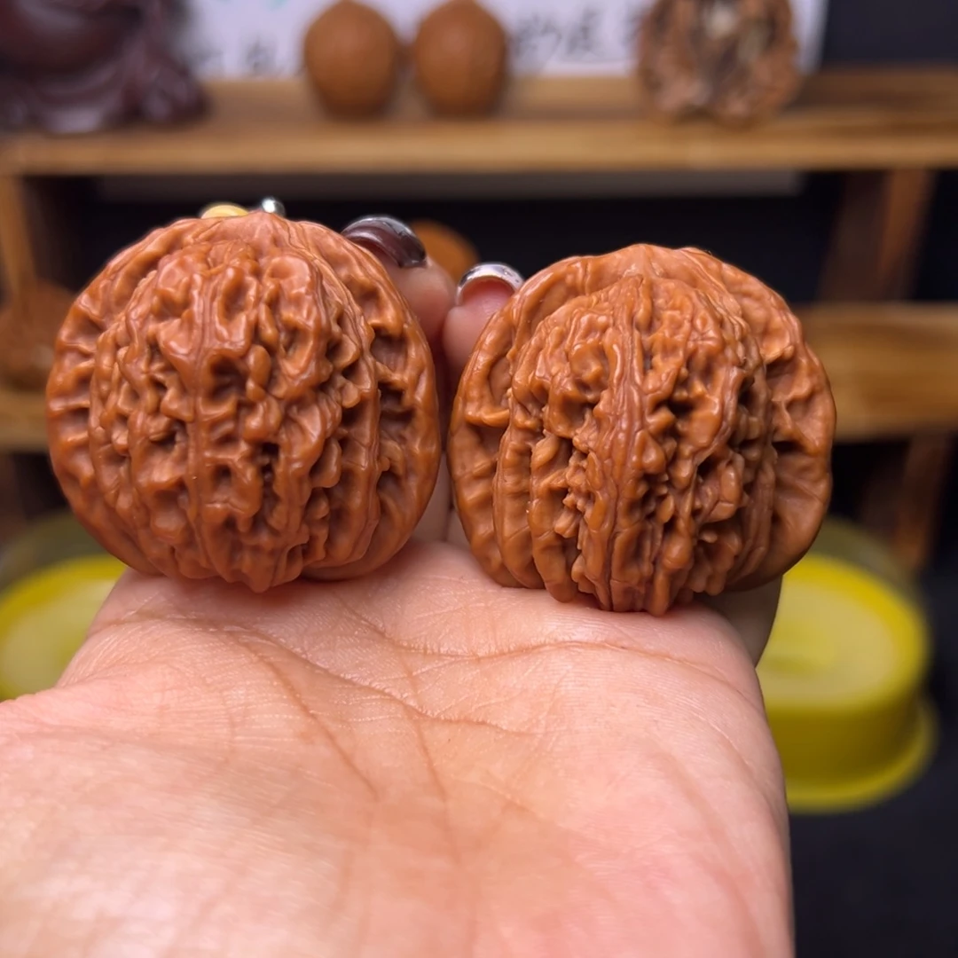 d***s吊坠桃核四座楼福利