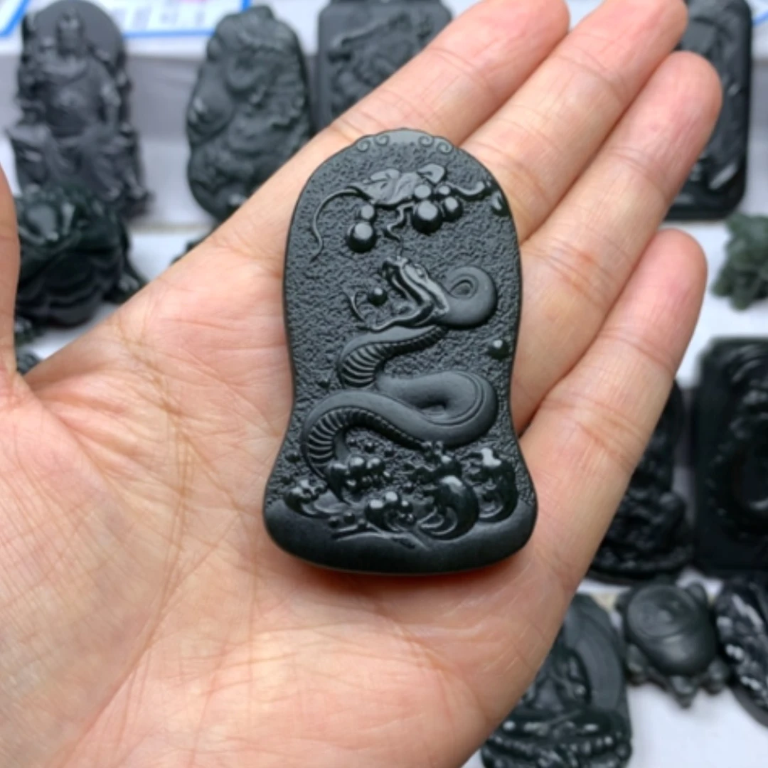 【闪购商品】颈饰未镶嵌和田玉双面雕刻