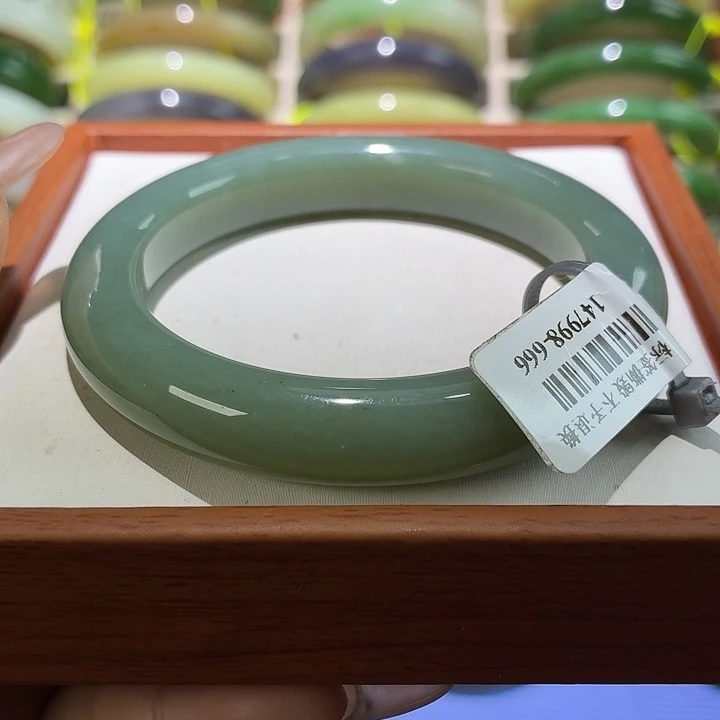 和田玉未镶嵌手镯51号55.4+