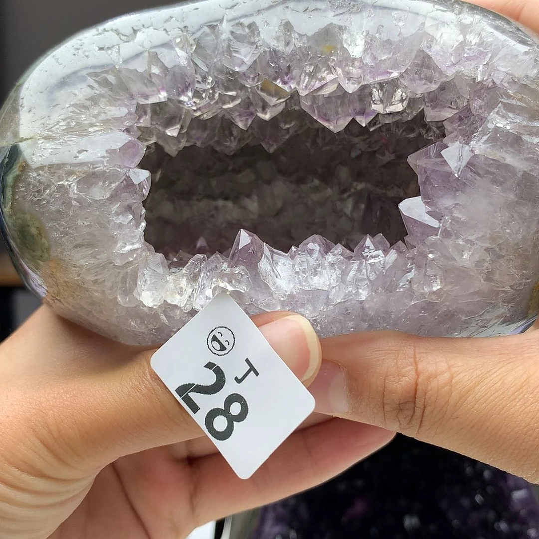 未镶嵌大型摆件（非配饰）水晶