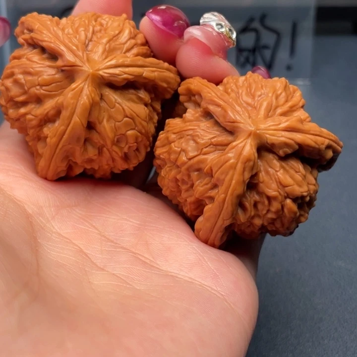 观***潮吊坠文玩核桃白狮子