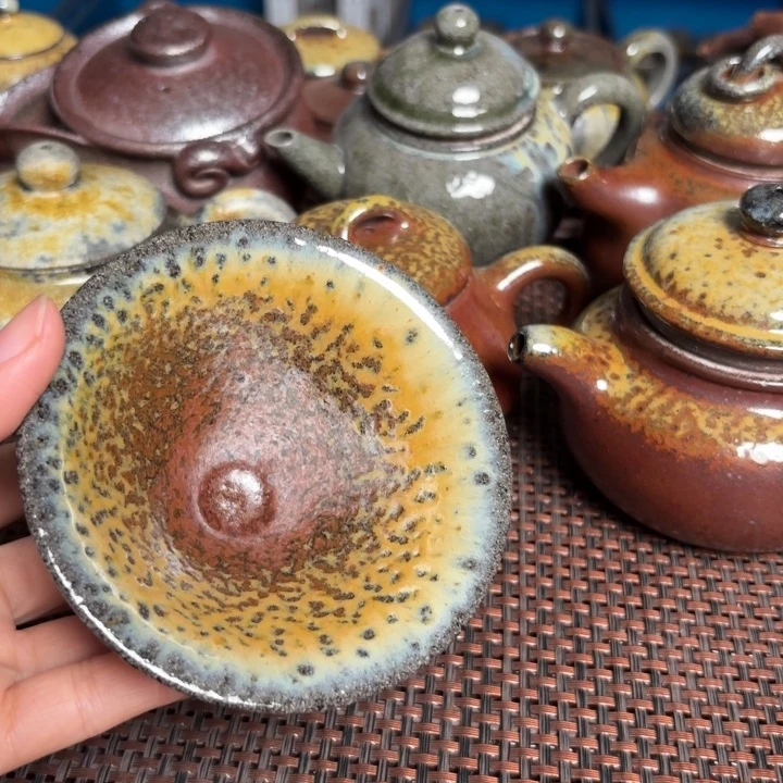 茶杯紫砂金花斗笠130 C