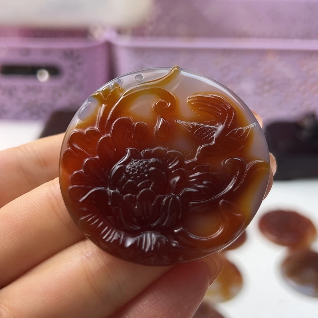 玛瑙/玉髓颈饰未镶嵌