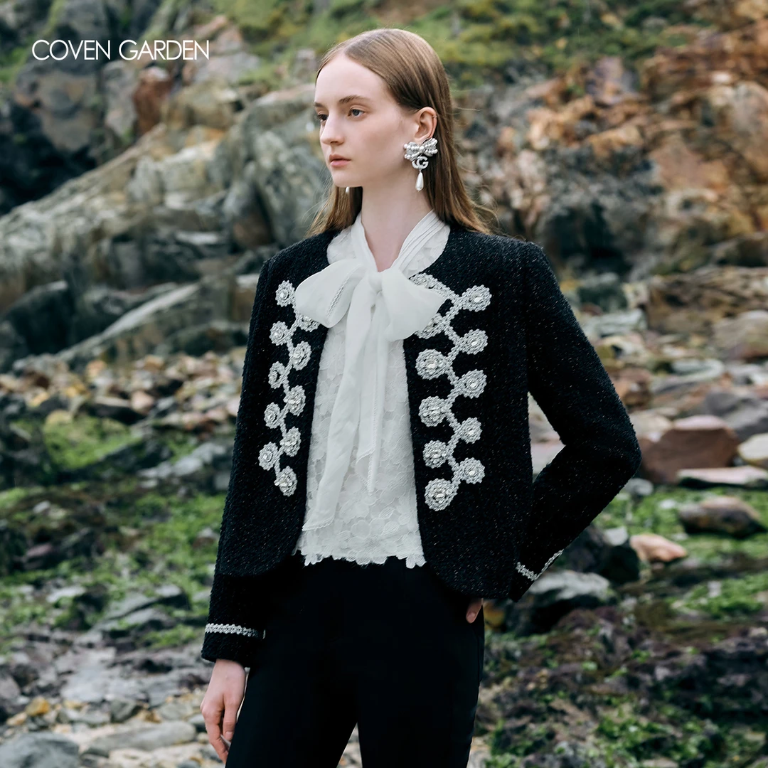 【媛媛女王专享】哥文花园精致蕾丝珍珠精致典雅长袖衬衫CLA4012180