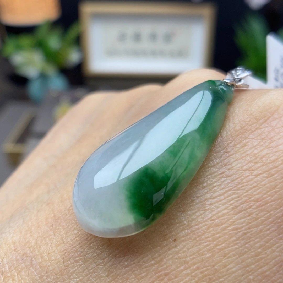 翡翠银S925镶嵌颈饰吊坠30