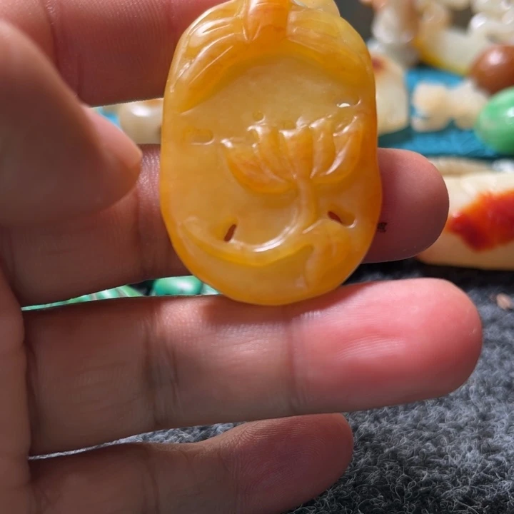 未镶嵌和田玉(糖玉)挂件
