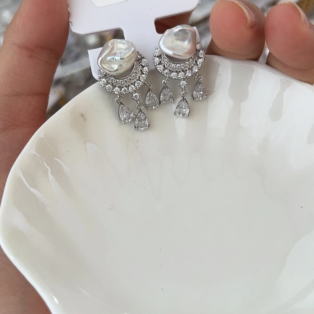 合金淡水珍珠耳饰