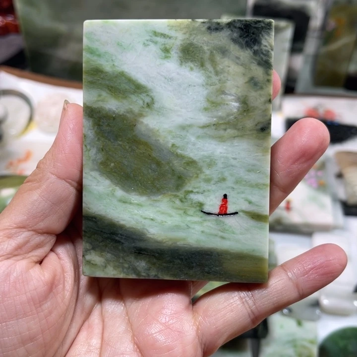 独山玉未镶嵌颈饰