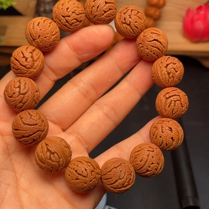 桃核手串龙纹桃核1