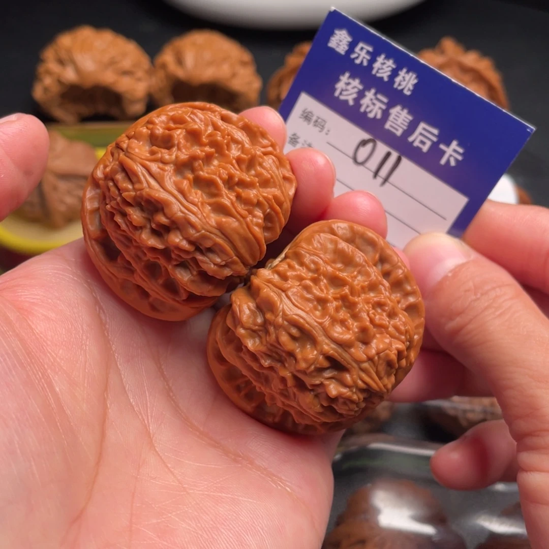 把件文玩核桃球白狮子44尺011