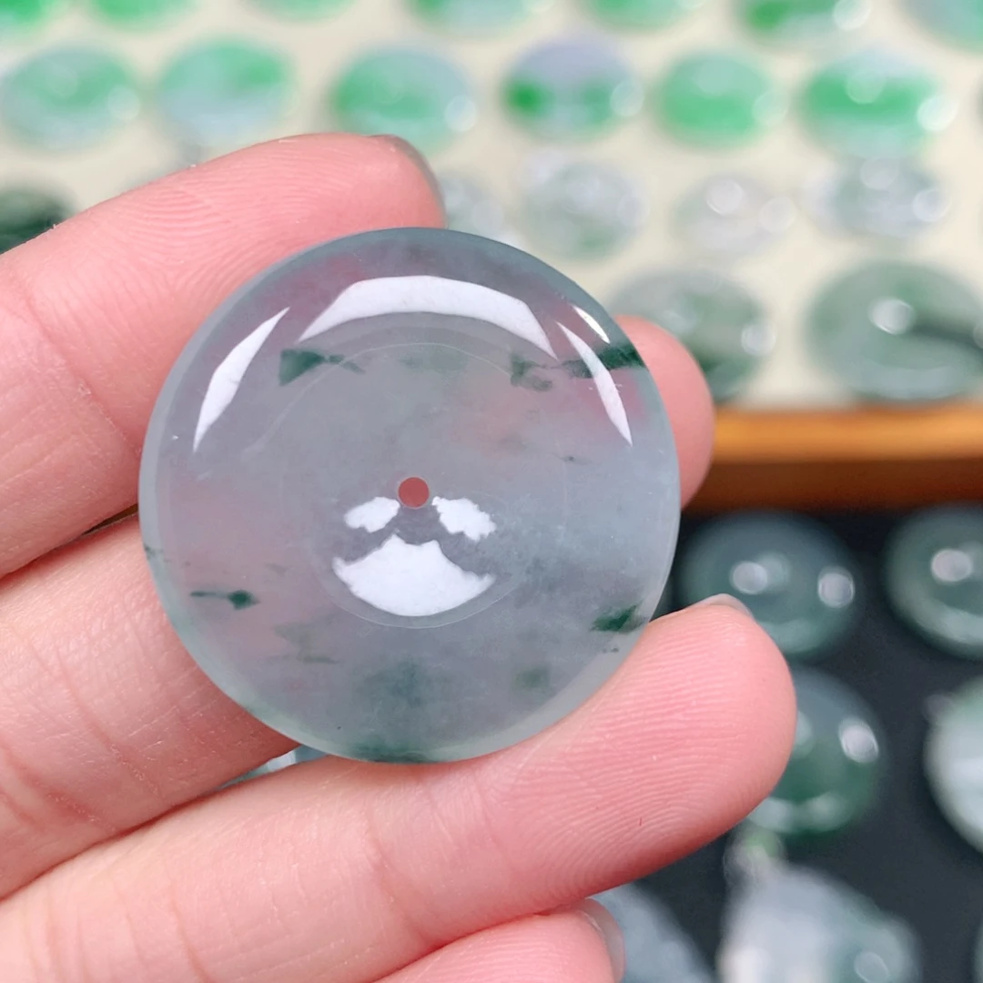 翡翠未镶嵌颈饰28.3-5.5