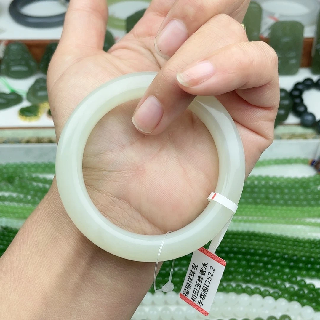 和田玉手串未镶嵌