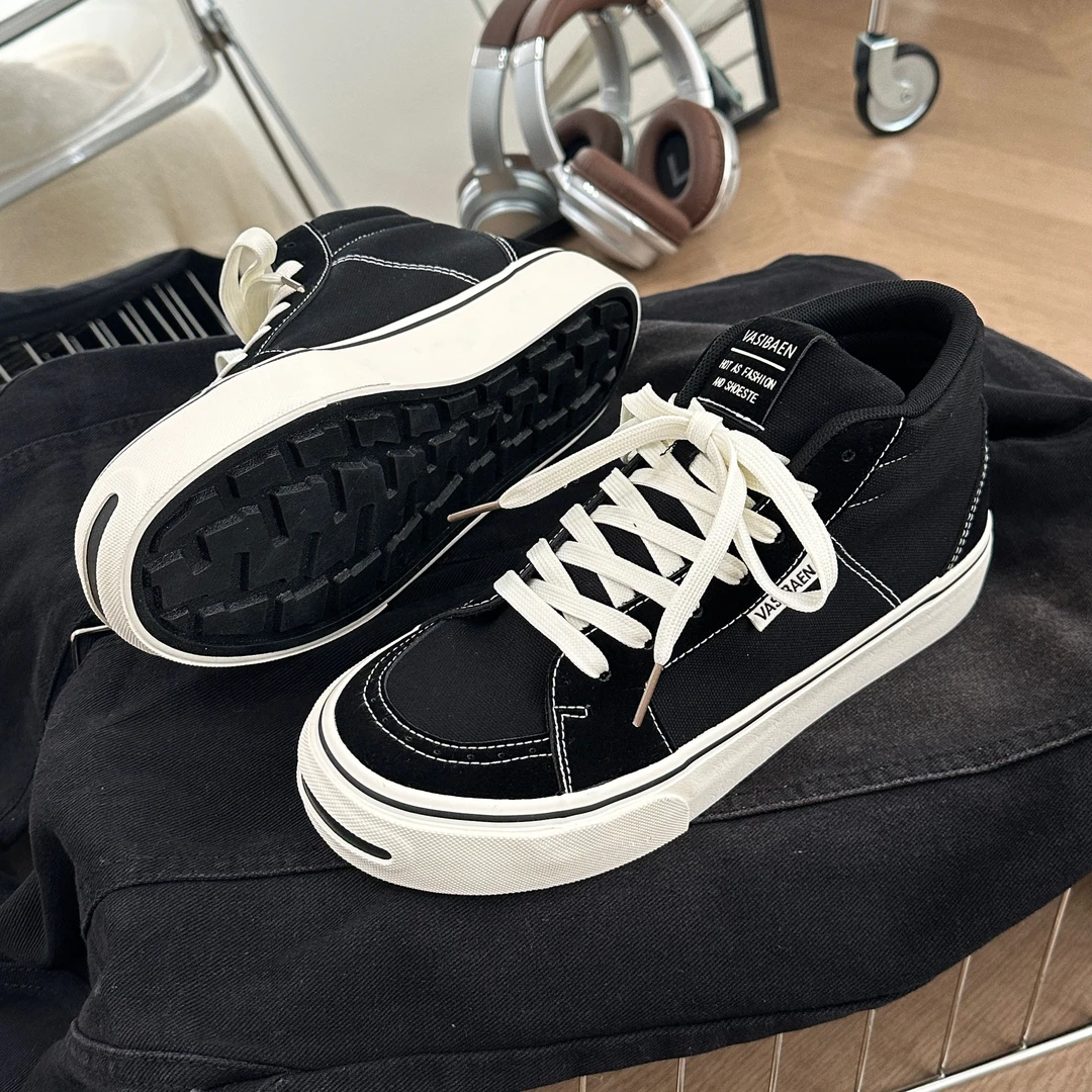 2025新款爆款开口笑男鞋秋季百搭男生中帮鞋美式厚底经典休闲板鞋