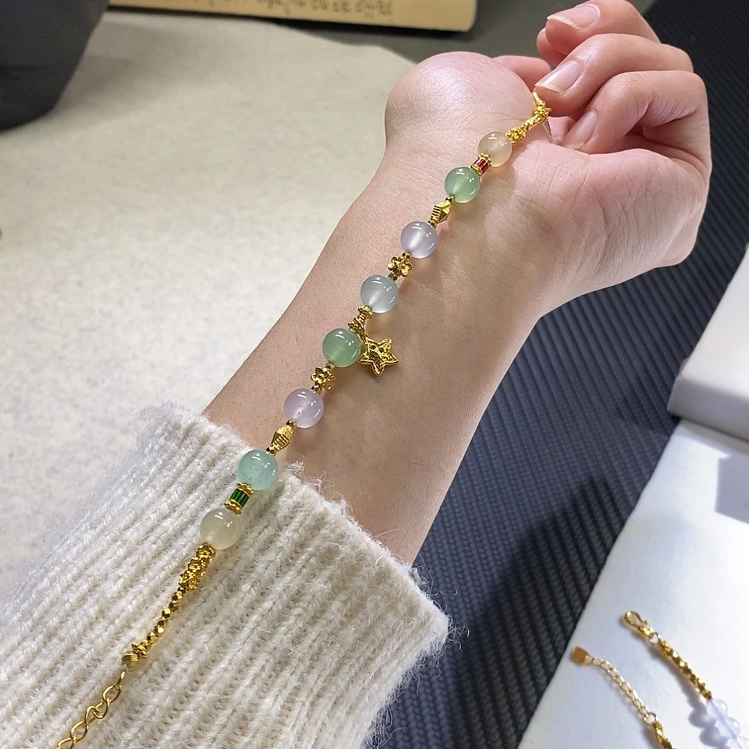 翡翠挂件足金镶嵌亏清买断 足金盘缠