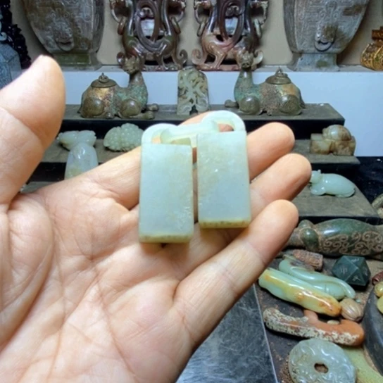 未镶嵌和田玉挂件