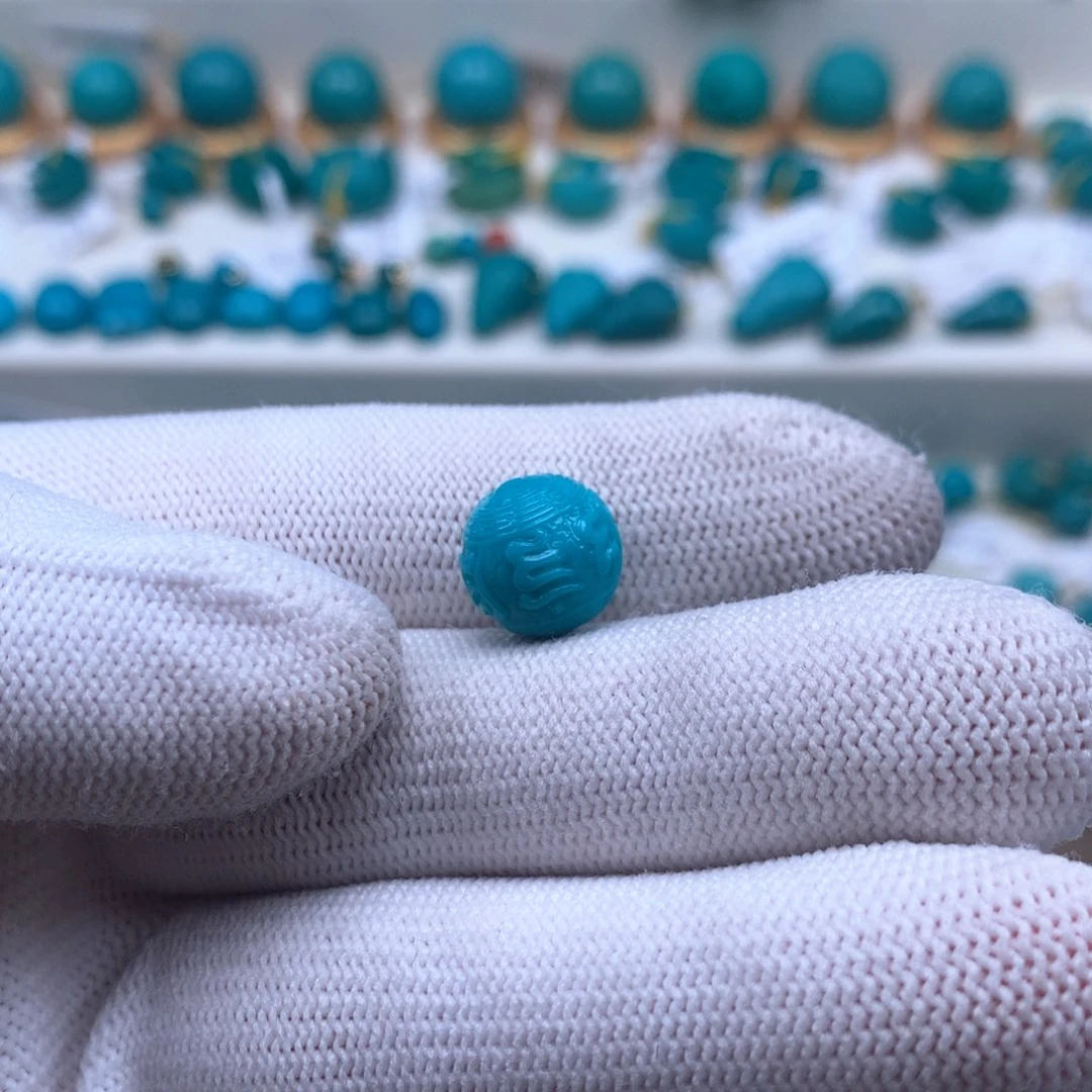 绿松石配饰未镶嵌