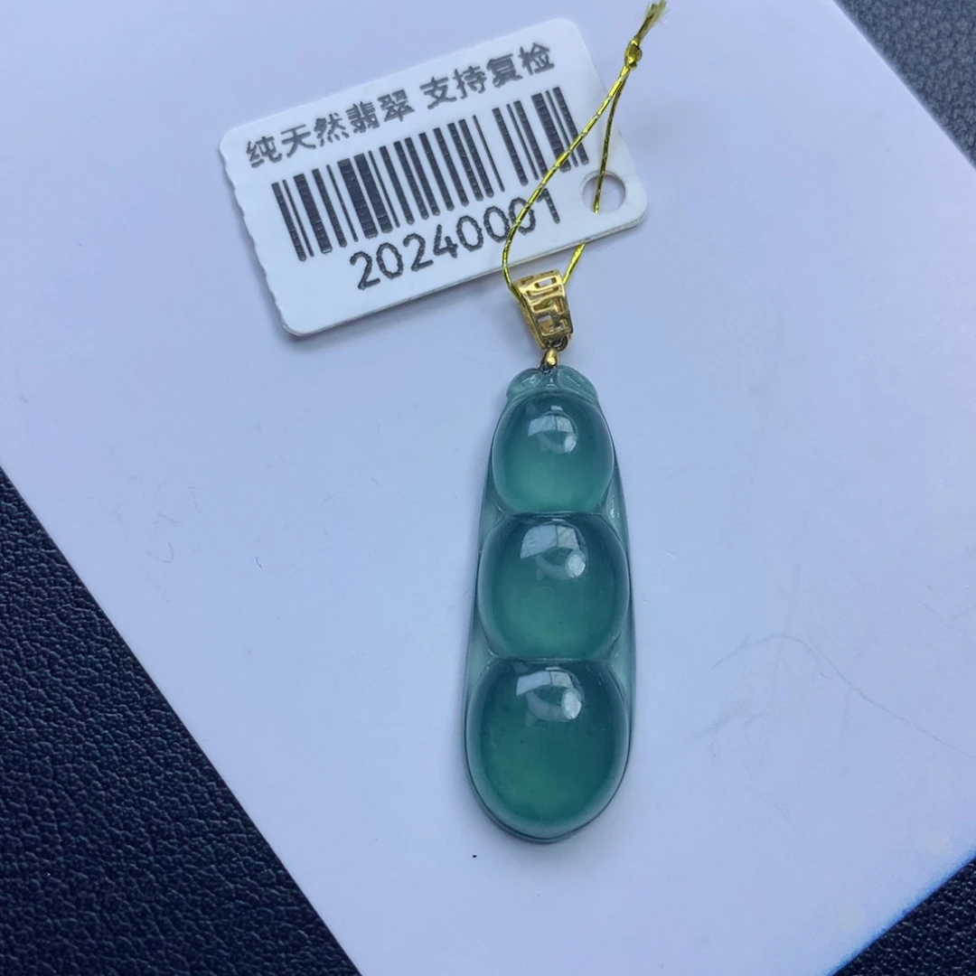 翡翠颈饰未镶嵌福豆