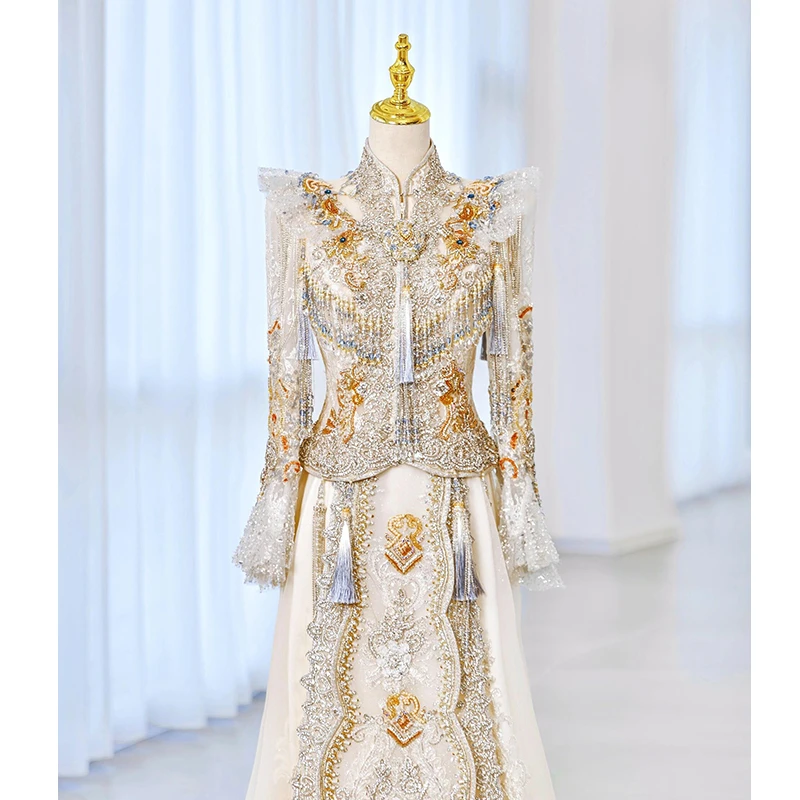 银色高级新娘秀禾服2025新款高端重工奢华新中式敬酒服出阁服婚服