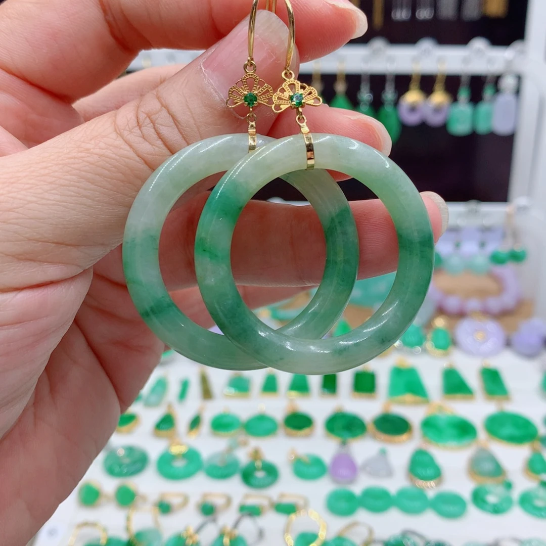 翡翠18K金镶嵌耳饰
