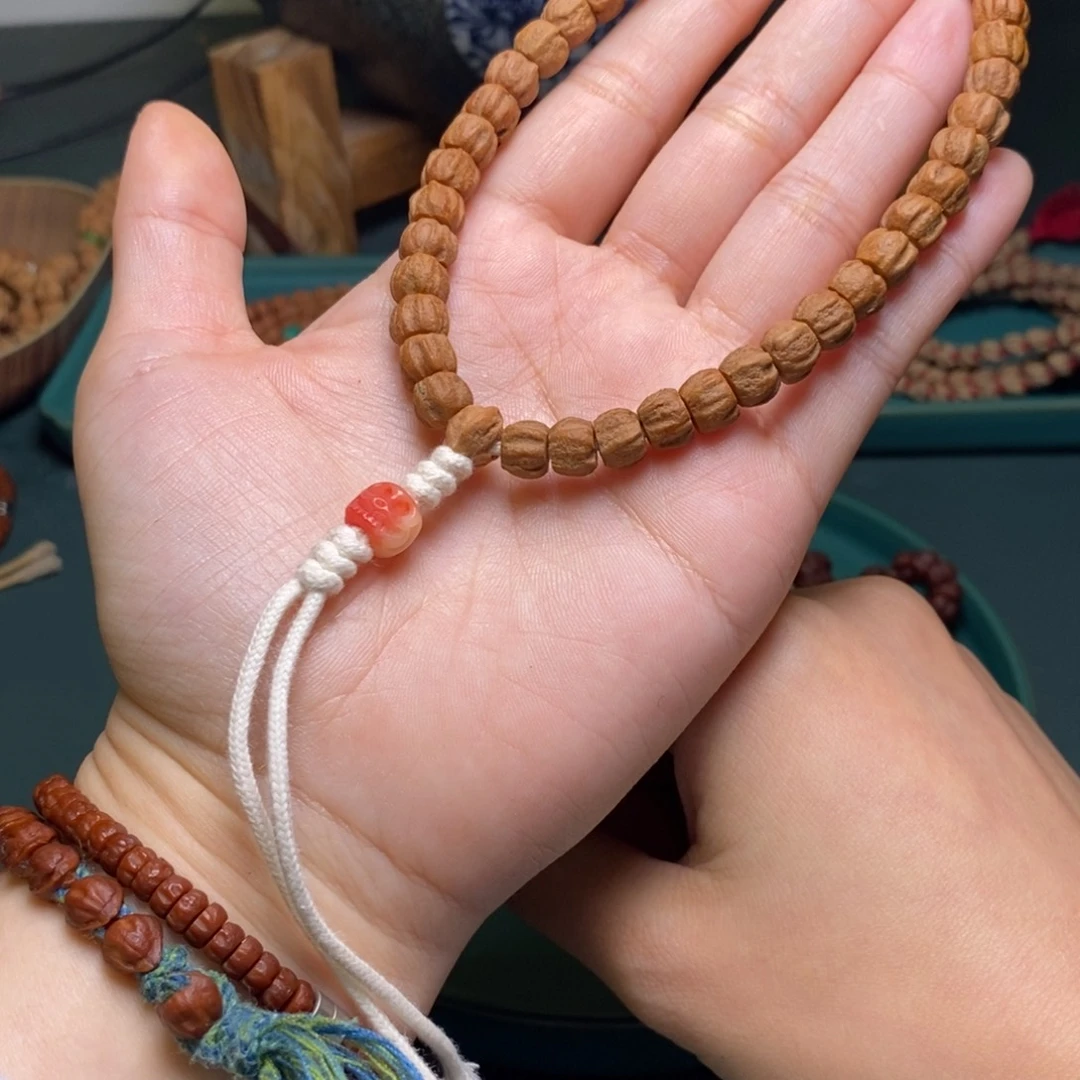 柏香籽/百香籽吊坠89.9藏