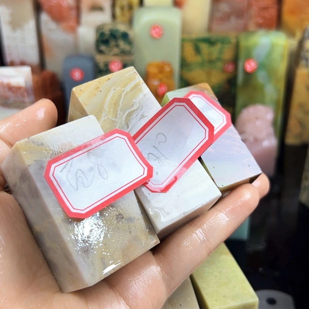 寿山石印石百*果在家门口看你