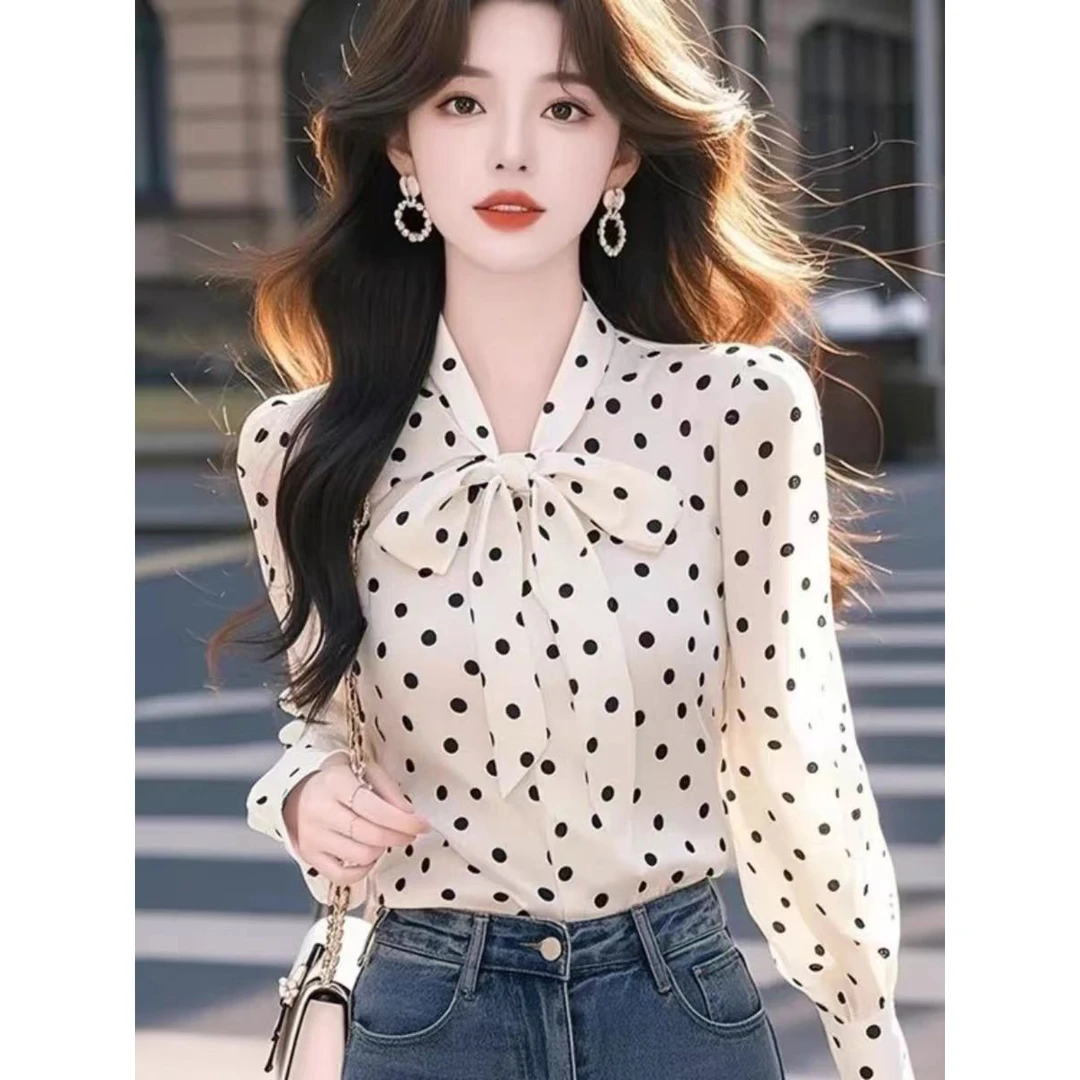 欢颜真丝港味复古波点衬衫女2025春季新款时尚别致蝴蝶结飘带衬衣