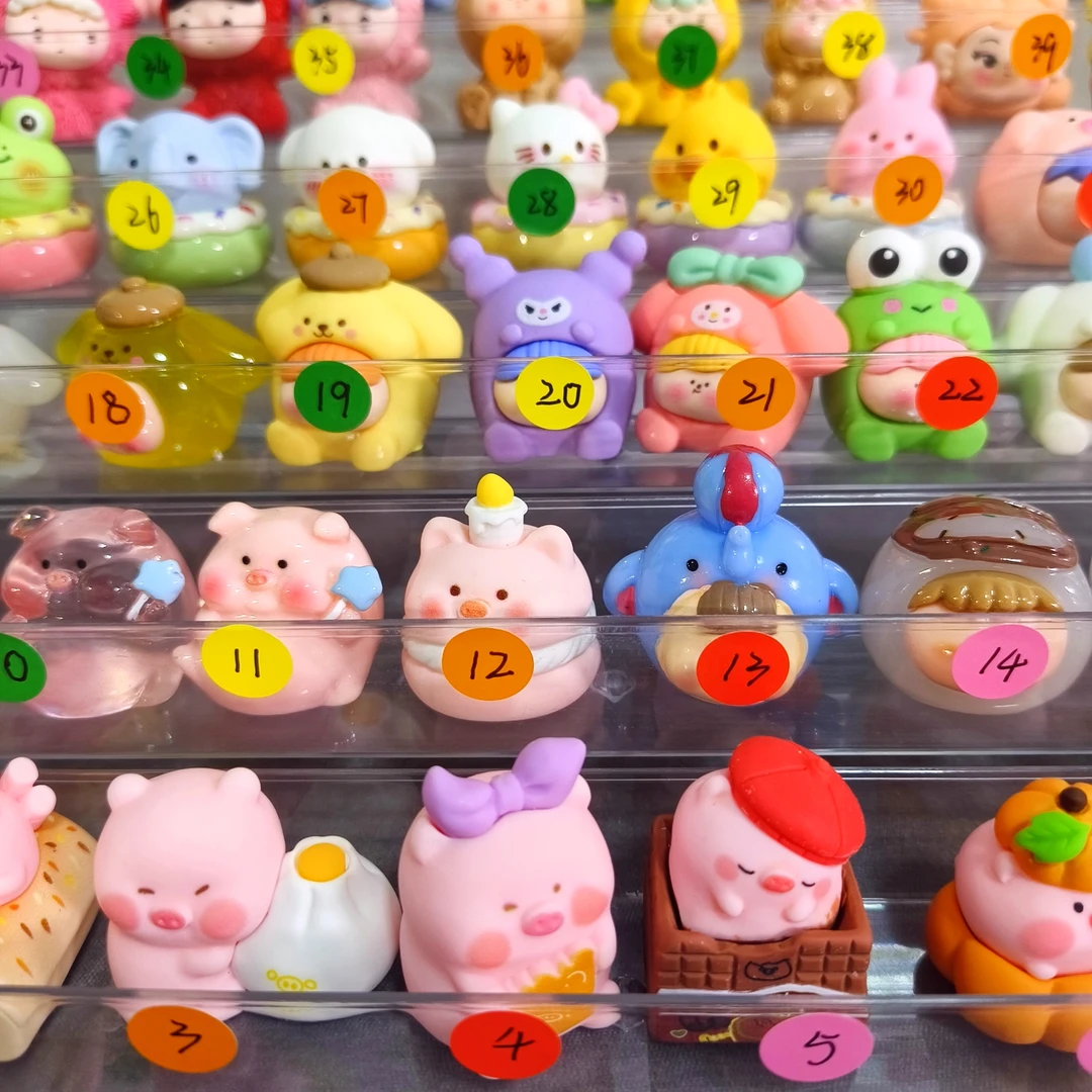 【自选】可爱创意树脂公仔萌粒摆件车载桌面挂件潮玩配饰