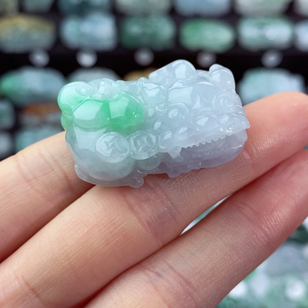 翡翠颈饰未镶嵌天然