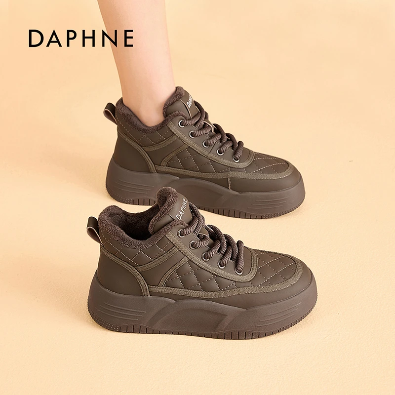 Daphne/达芙妮女鞋2024冬季高帮鞋加绒保暖厚底潮流复古休闲运动