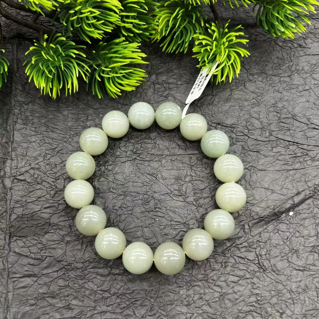 新疆且末料青白玉卡14手串 多样性发其一