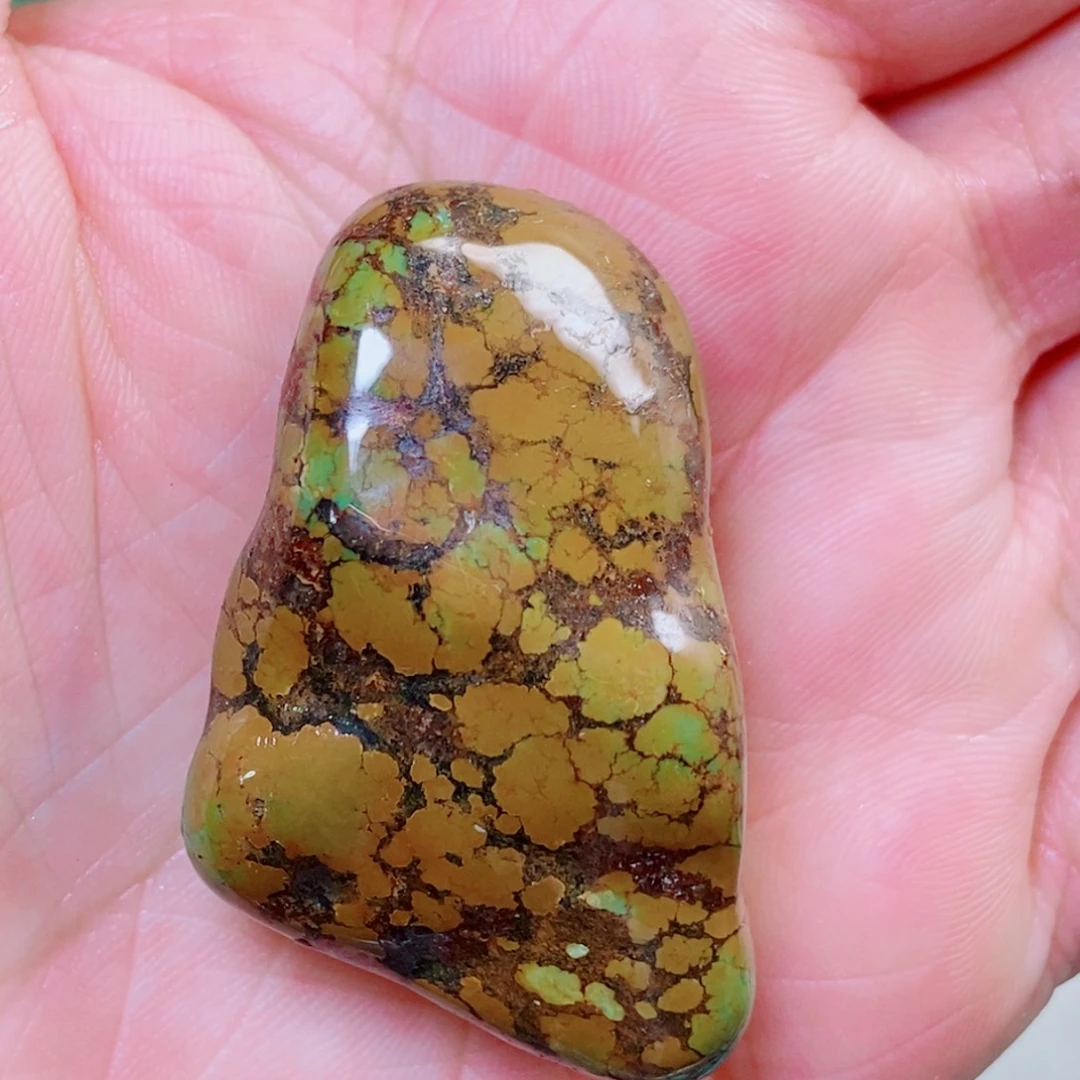 绿松石未镶嵌挂件