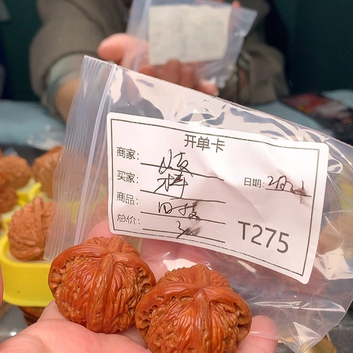 鄢***哥478(,(7!;5&!((7&&