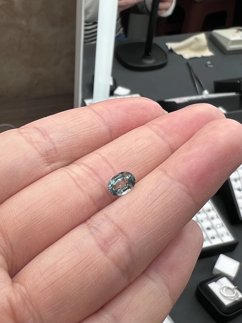 天然蓝宝石裸石 299