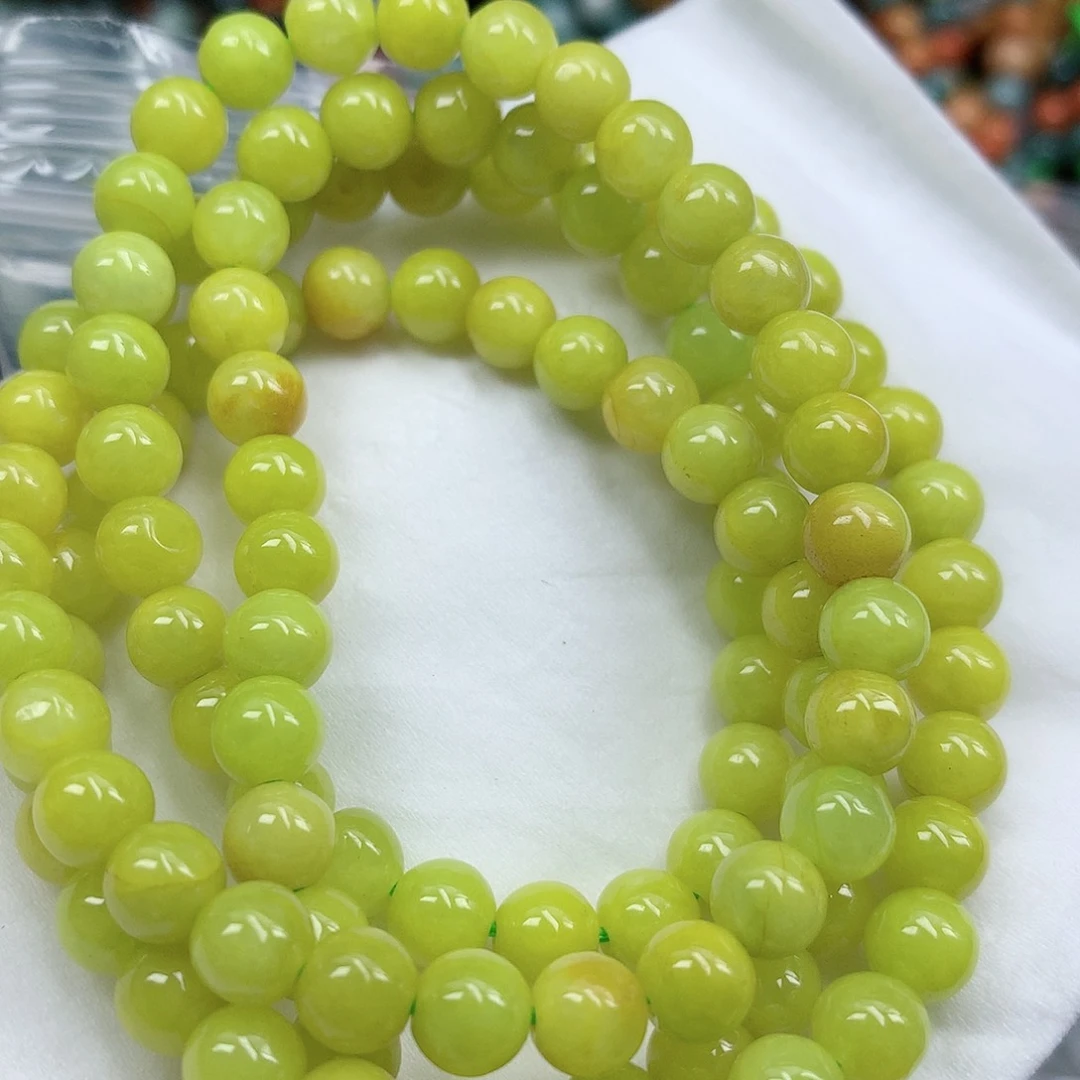 翡翠颈饰未镶嵌手串