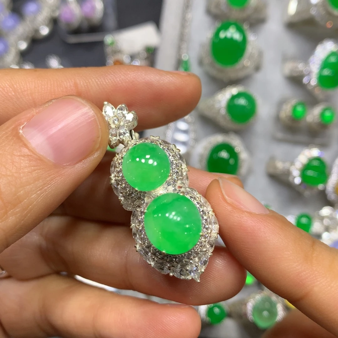 定制翡翠未镶嵌时尚买断