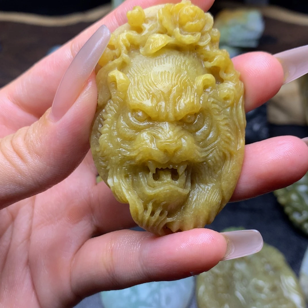 永***。定制翡翠未镶嵌翡翠