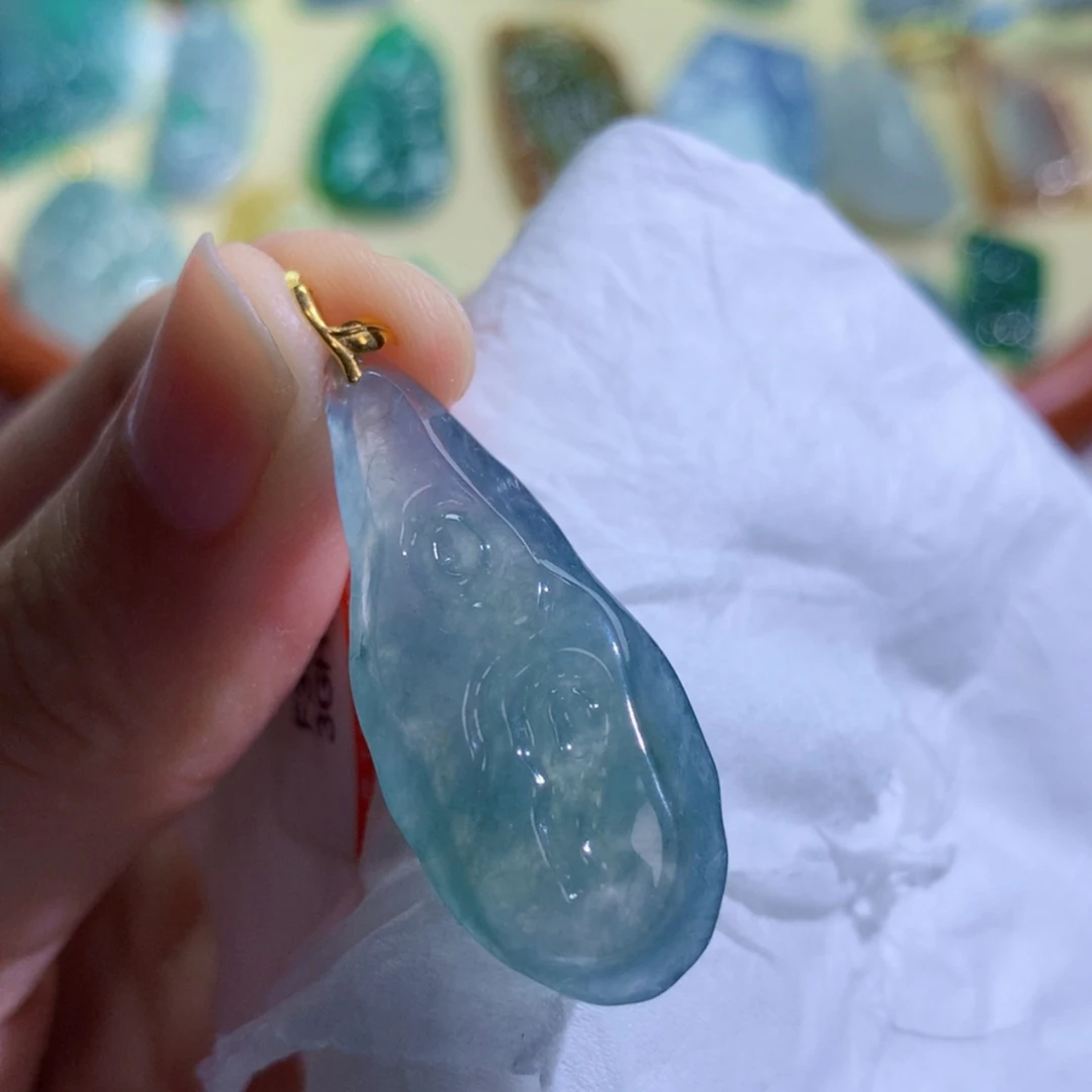 【闪购商品】翡翠未镶嵌吊坠(不含链)